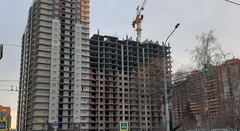 西伯利亞的建築工地。 芬蘭板 西伯利亞的建築工地。 芬蘭板